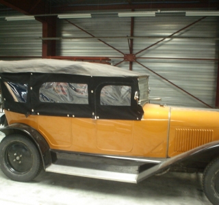 Bâche automobile